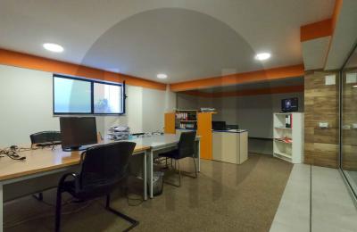 Lokal 450m2 me qira në lagjen Mati 1