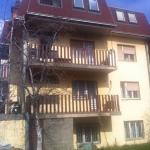 Shtëpia P + 3 katëshe 698.5m2, me 6 ari truall, në lagjen Aktash afër Furra Qerimi