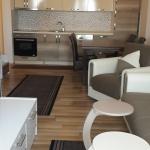 Ipet me qira banesa 2 dhomëshe 60m2 kati 8 Fushë Kosovë