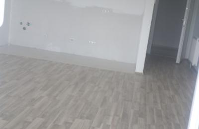 Shitet banesa 3 dhomëshe 88m2 kati 8 Mati 1