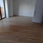 Ipet me qira banesa 3 dhomeshe 100m2 kati 3 në lagjen Lakrishtë