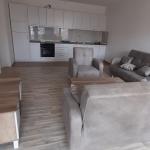 Ipet me qira banesa 2 dhomëshe 60m2 kati 4 Lagja e Spitalit