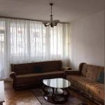 Ipet me qira banesa 2 dhomshe 50m2 kati 2 Ulpian