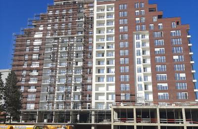 Shitet banesa 3 dhomshe 90.6m2 kati 9 Xhambazt