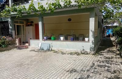 Shitet shtepi private ne Plazh Durres