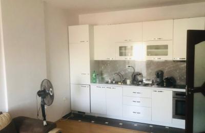 Banese me qira Muharrem Fejza Kati i 7 -Termokos