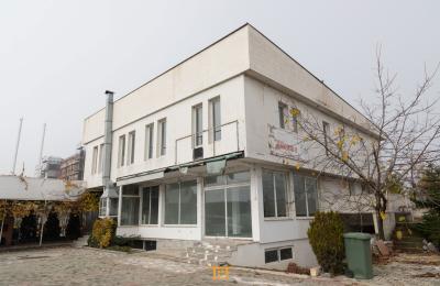 Objekti 545m² për #QIRA në Vragoli