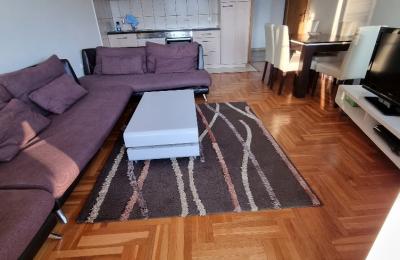 Ipet me qira banesa 3 dhomshe 75m2 kati 5 Bregu i Diellit