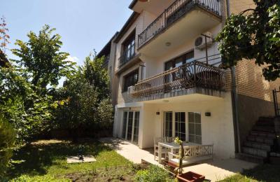 Shitet Shtepia 3 Katëshe 300m2 me 3 Ari Truall në Arbëri Dragodan