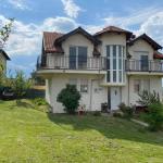 Shitet Shtepia 2 katëshe në lagjën Arberi Dradodan