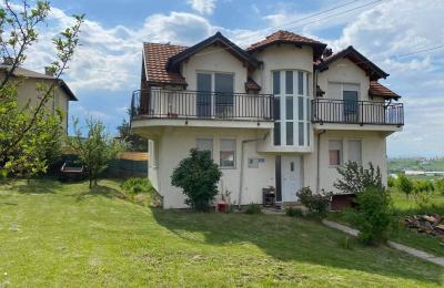 Shitet Shtepia 2 katëshe në lagjën Arberi Dradodan