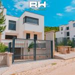 Shtëpi 330m² me QIRA në Sofali