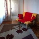 Ipet me qira banesa 2 dhomëshe 60m2 në lagjen Kodra e Diellit