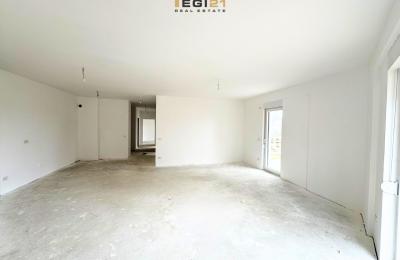 Banesë 114 m² për SHITJE, Prishtina e Re