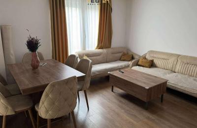 Banesë 79m² për SHITJE, Rruga C