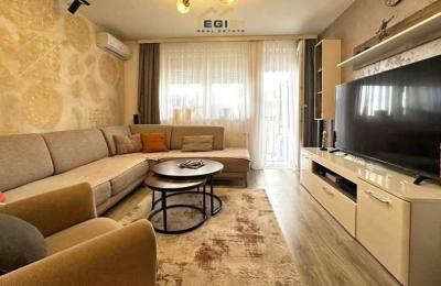 Banesë 86m² për SHITJE, Fushë Kosovë