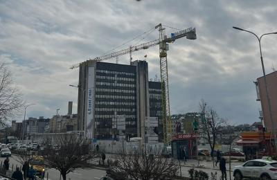 LOKAL ME QERA ULPIANË