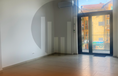 Lokal 38.64m2 me qira në lagjen Bregu I Diellit