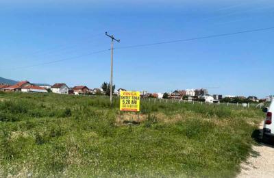 Ringa (Shitet Parcela me 5.20 ari)364/23