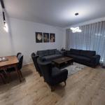 Shitet banesa 3 dhomshe 82m2 kati 8 Mati 1