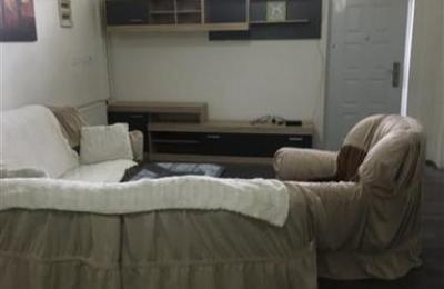 Ipet me qira banesa 2 dhomshe 60m2 kati 1 në lagjen TopHane