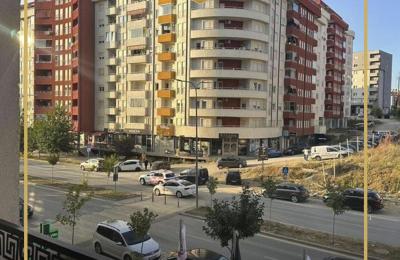 Banesa me QIRA/90m2