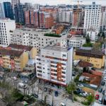 Banesë me 2 dhoma gjumi në shitje në lagjen e Muhaxherëve