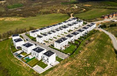 Shtëpi me 3 dhoma gjumi me qira në lagjen “Chelsea Point – Bërnicë”