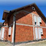 Ringa (Shitet Shtepia ne Talinovc te Muhaxherve)395/23