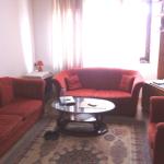 Ipet me qira banesa 2 dhomshe 60m2 kati 1 Kodra e Diellit