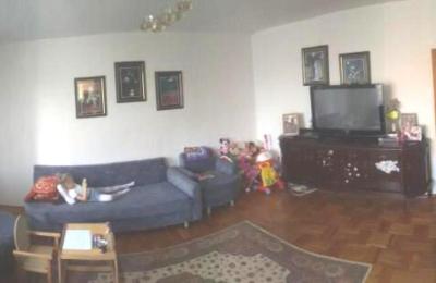 Ipet me qira banesa 3 dhomshe 80m2 kati 2 Kodra e Diellit