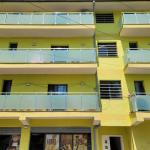 Shiten 9 Apartamente 1+1 dhe 3 dyqane ne Durres per investim