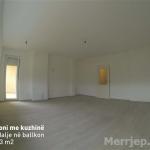 Ipet me qira banesa 3 dhomëshe 85 m2 kati 4 në Veternik