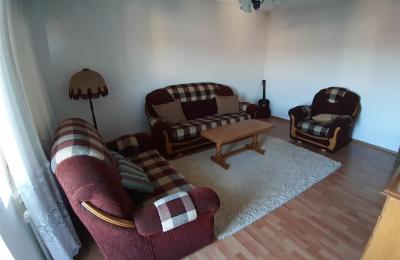 Ipet me qira kati i shtepis 100m2 kati 2 Arberi