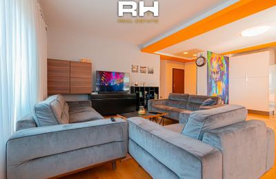 Penthouse 130m² + 60.34m² në SHITJE te Rruga B