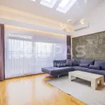 Ofrohet PËR QIRA Penthouse FANTASTIK në lagjen Arbëria në Prishtinë afër objektit të ri të Komunës tek Tregtia C3