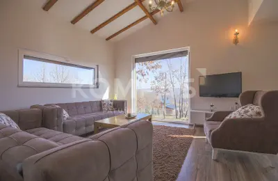 Ofrohet PËR SHITJE Vilë e bukur në vendin turistik "Makresh"