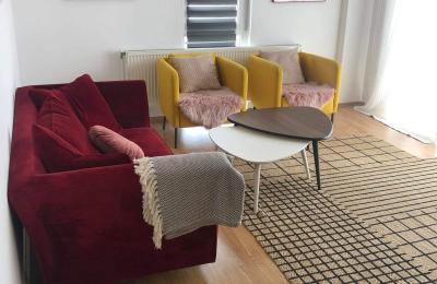 Ipet me qira banesa 3 dhomeshe 75m2 kati 7 në Lagjen e Spitalit