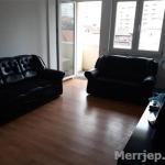 Shitet banesa 3 dhomshe 64m2 kati 1 lagja e Spitalit