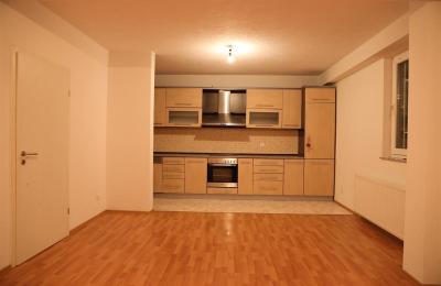 Shitet banesa 3 dhomëshe 91.34m2 kati 1 Arbëri