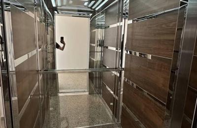 SHITET BANESA NË FUSHË KOSOVË NJE DHOME GJUMI RR”AMIR ELMAZI”