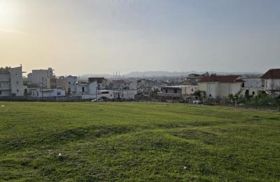 Okazion Shitet Toke prane detit, Arapaj Durrës