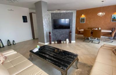 BANESE NE SHITJE TE RRUGA ENVER MALOKU